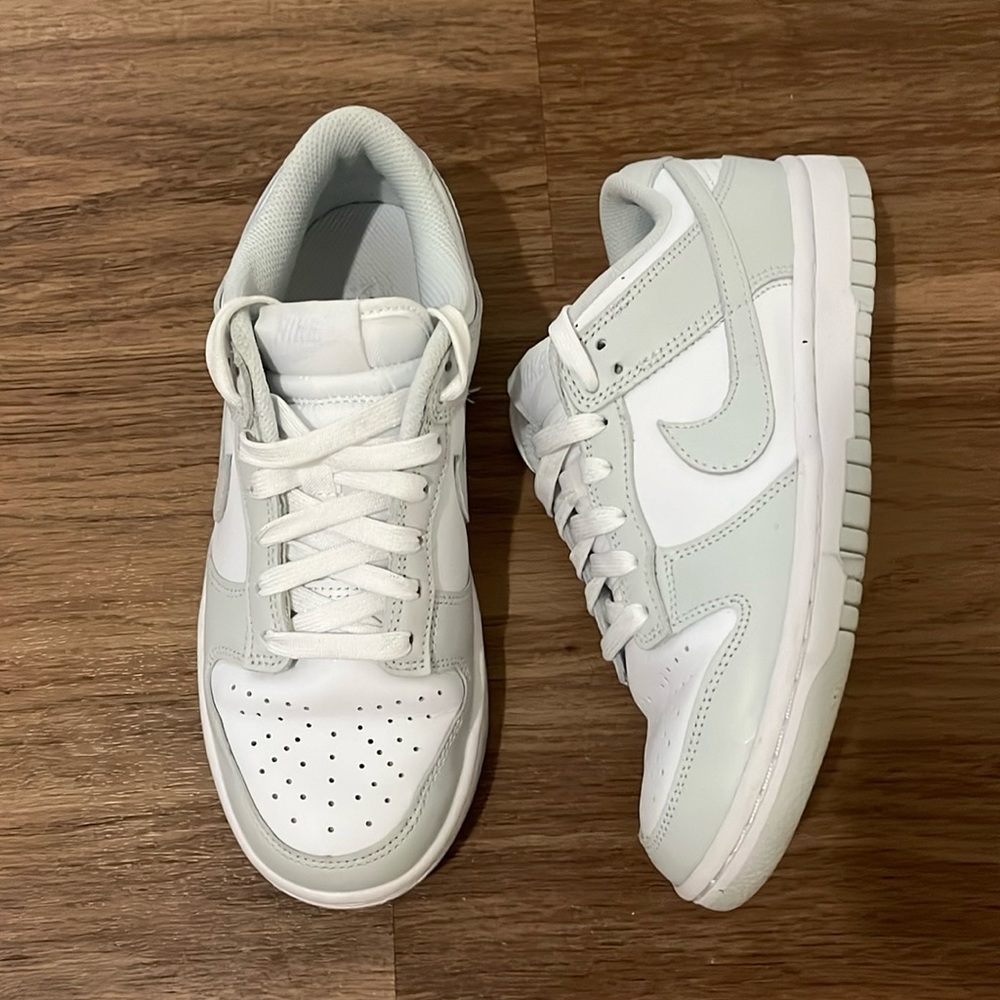 Women’s Nike Dunk Low ‘Photon Dust’